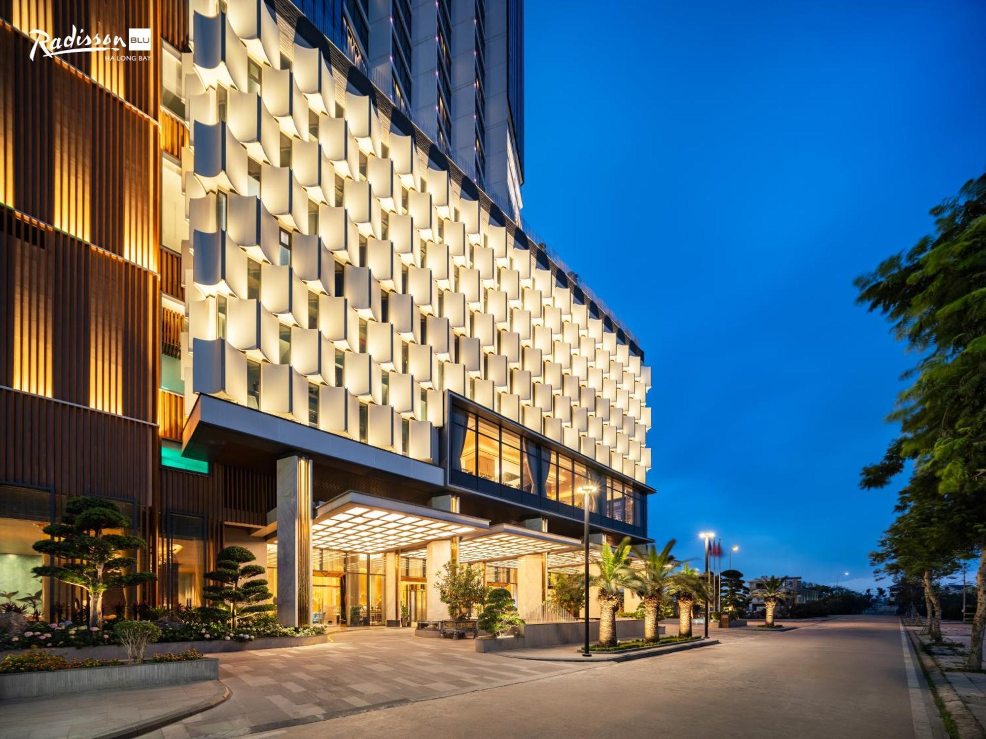 מלון Radisson Blu Ha Long Bay מראה חיצוני תמונה
