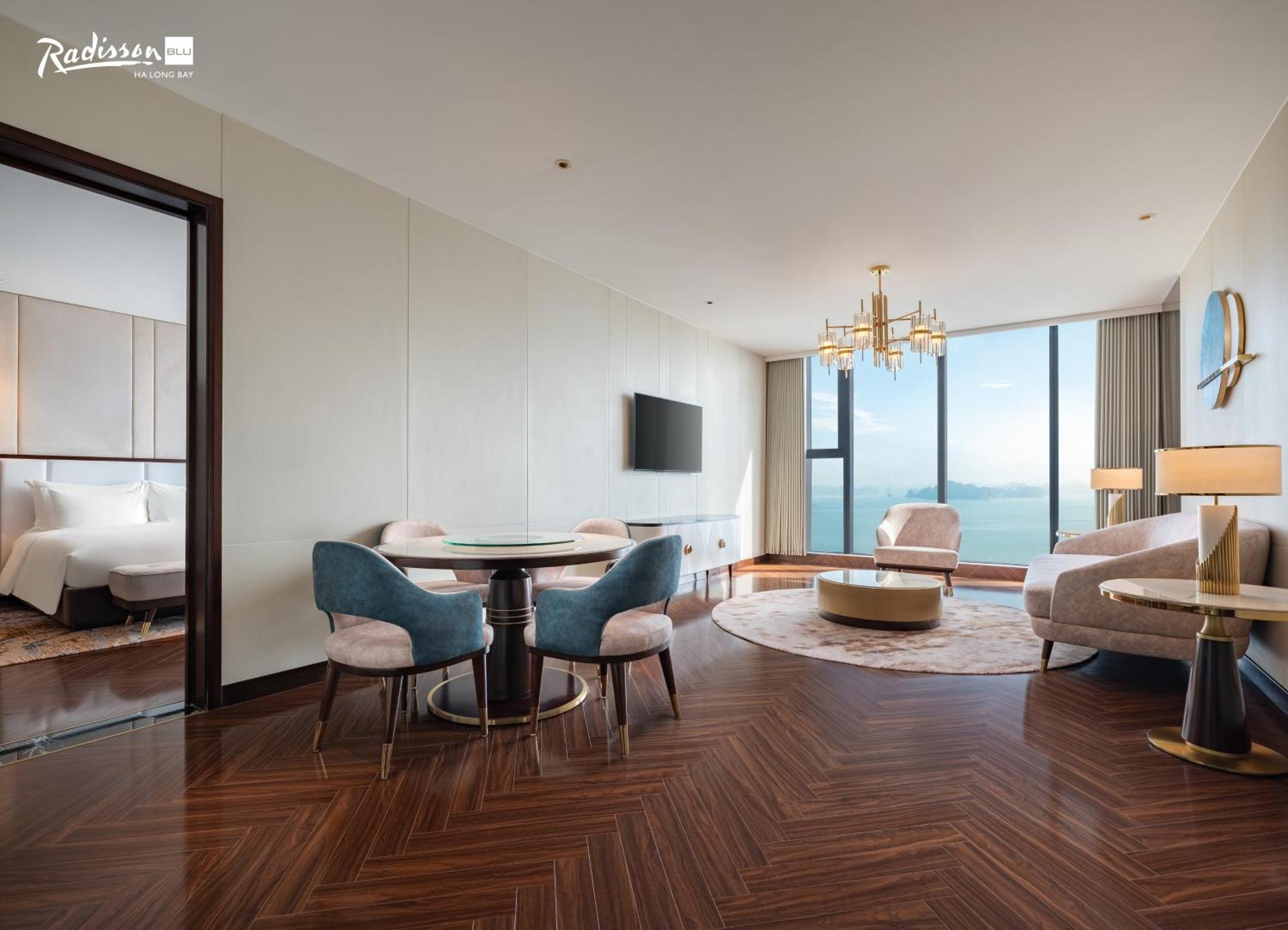 מלון Radisson Blu Ha Long Bay מראה חיצוני תמונה